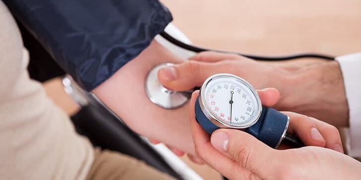 6 Tips To Reduce Hypertension - Neurologist | Dr Chandril Chugh