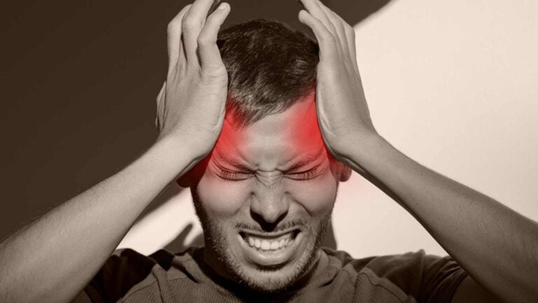 Expert Neurologist For Cluster Headache Treatment Dr Chandril Chugh