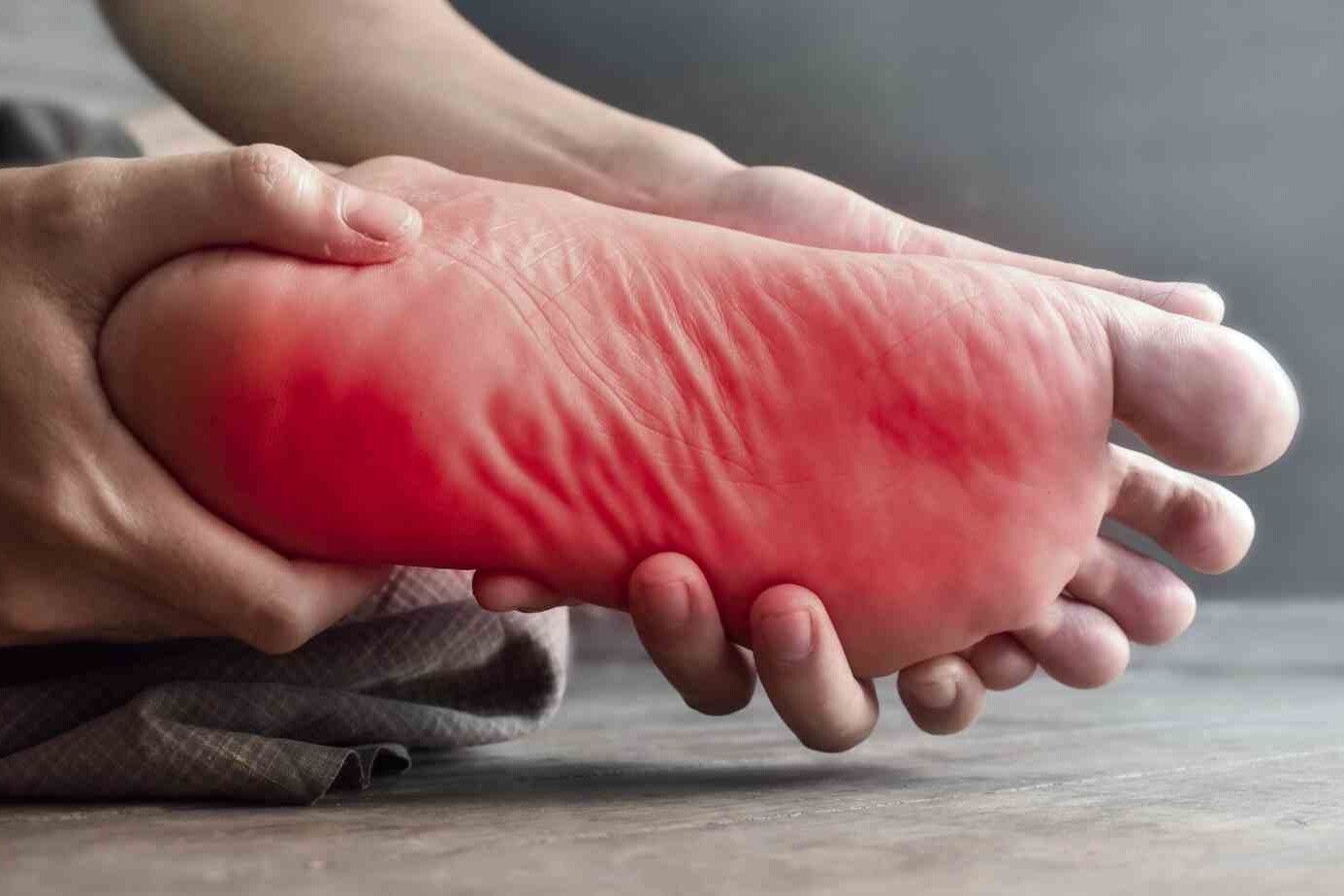 Foot Neuropathy and Diabetes: Special Considerations 16 Foot Neuropathy