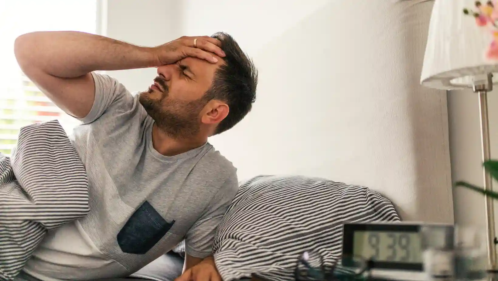 What Is Status migrainosus? 29 migraine in women vs men