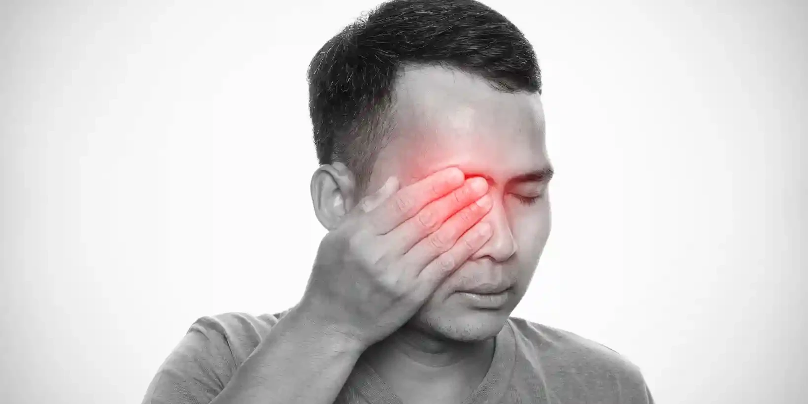 migraine eye pain